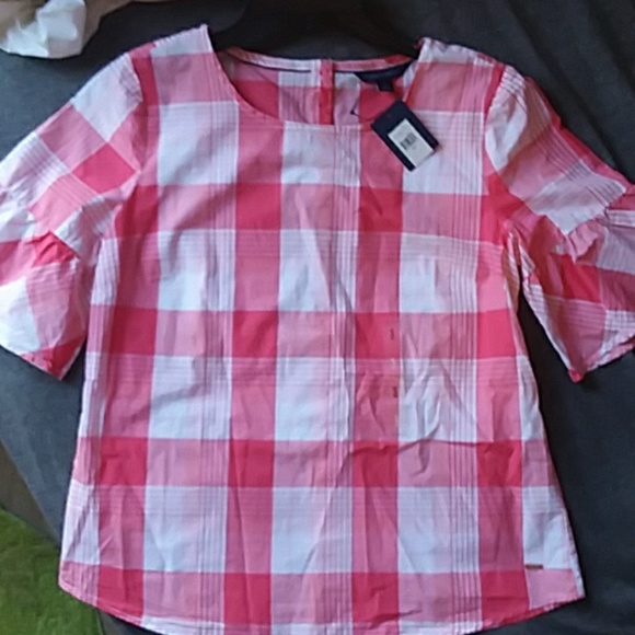 Tommy Hilfiger Tops - Cute Tommy Hilfiger top